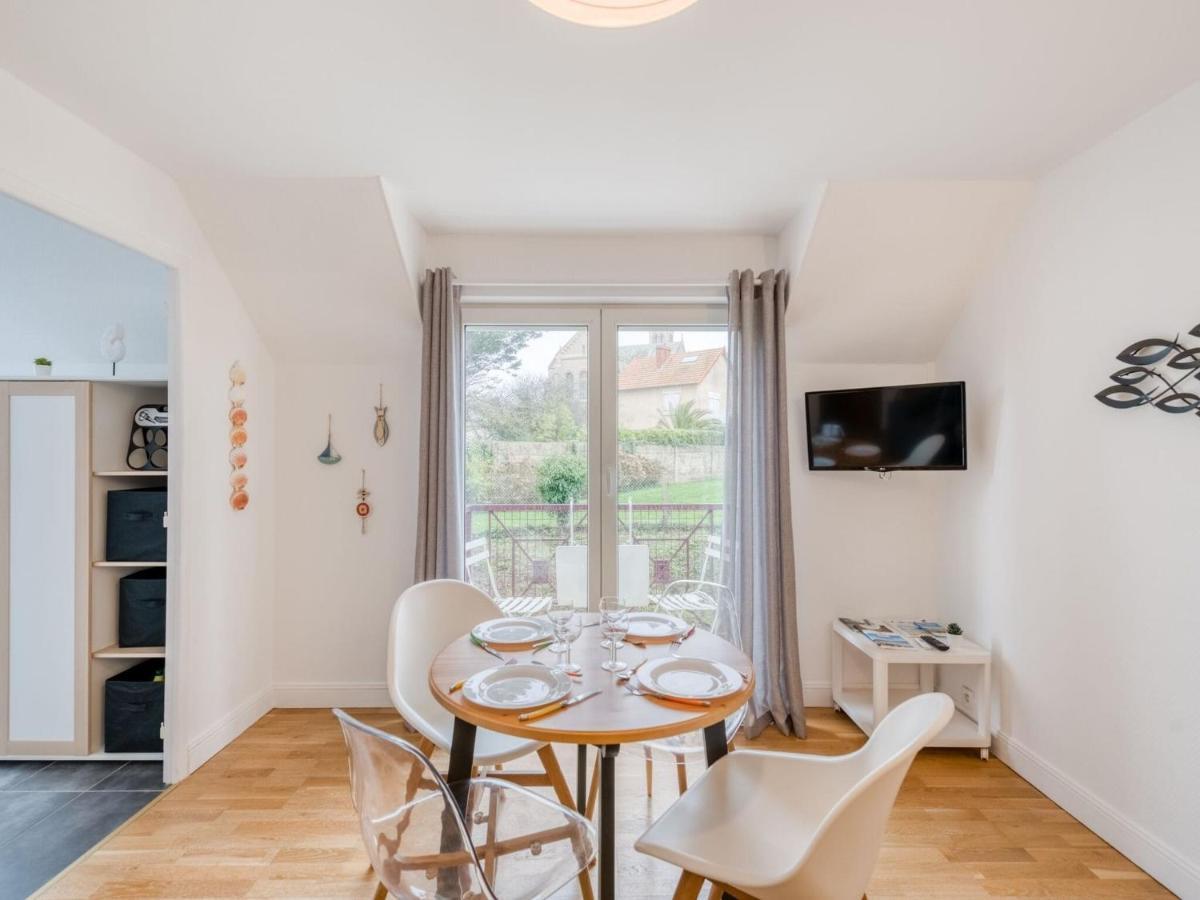 Apartment In A Residence By The Sea Port-en-Bessin-Huppain Esterno foto